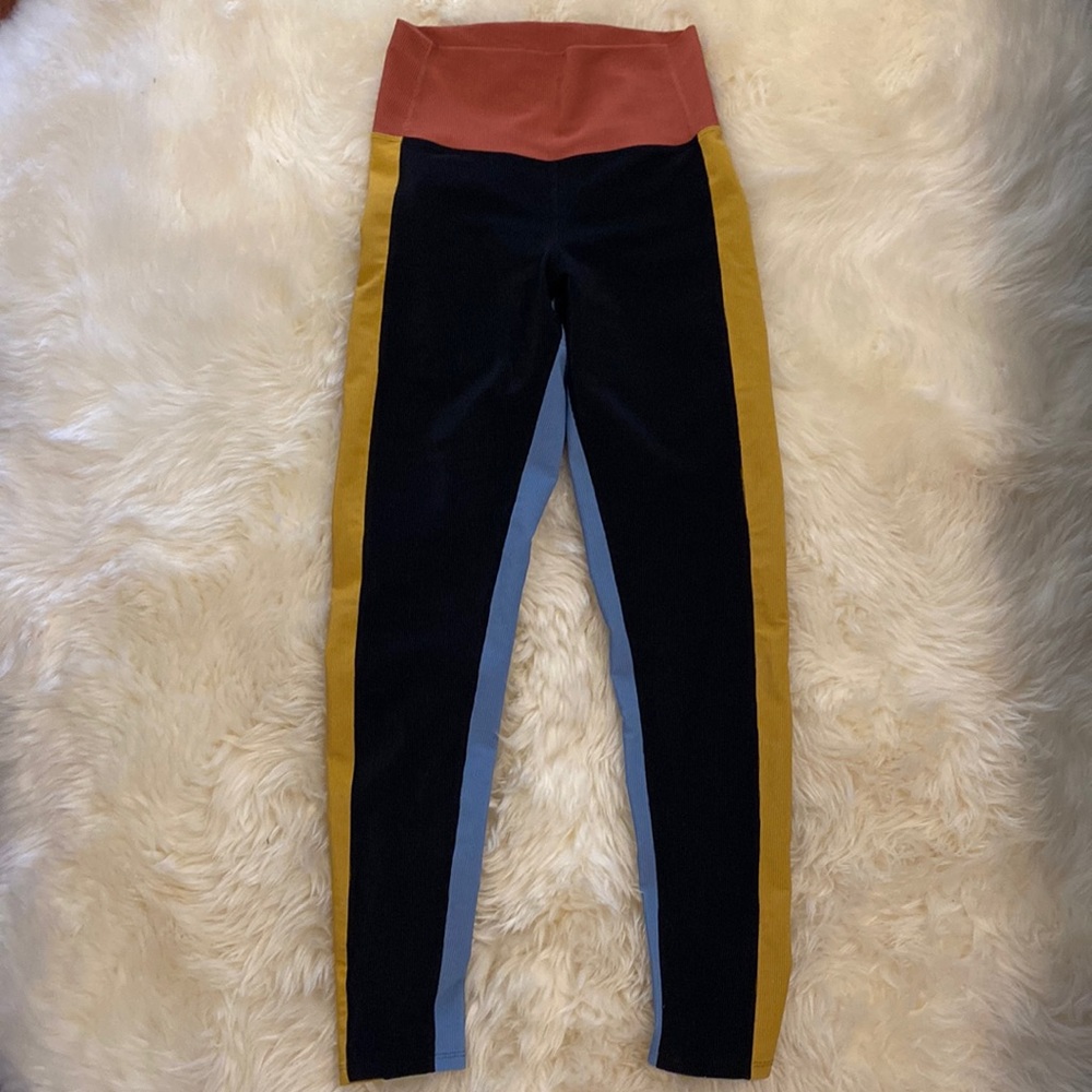 Beach Riot ribbed leggings